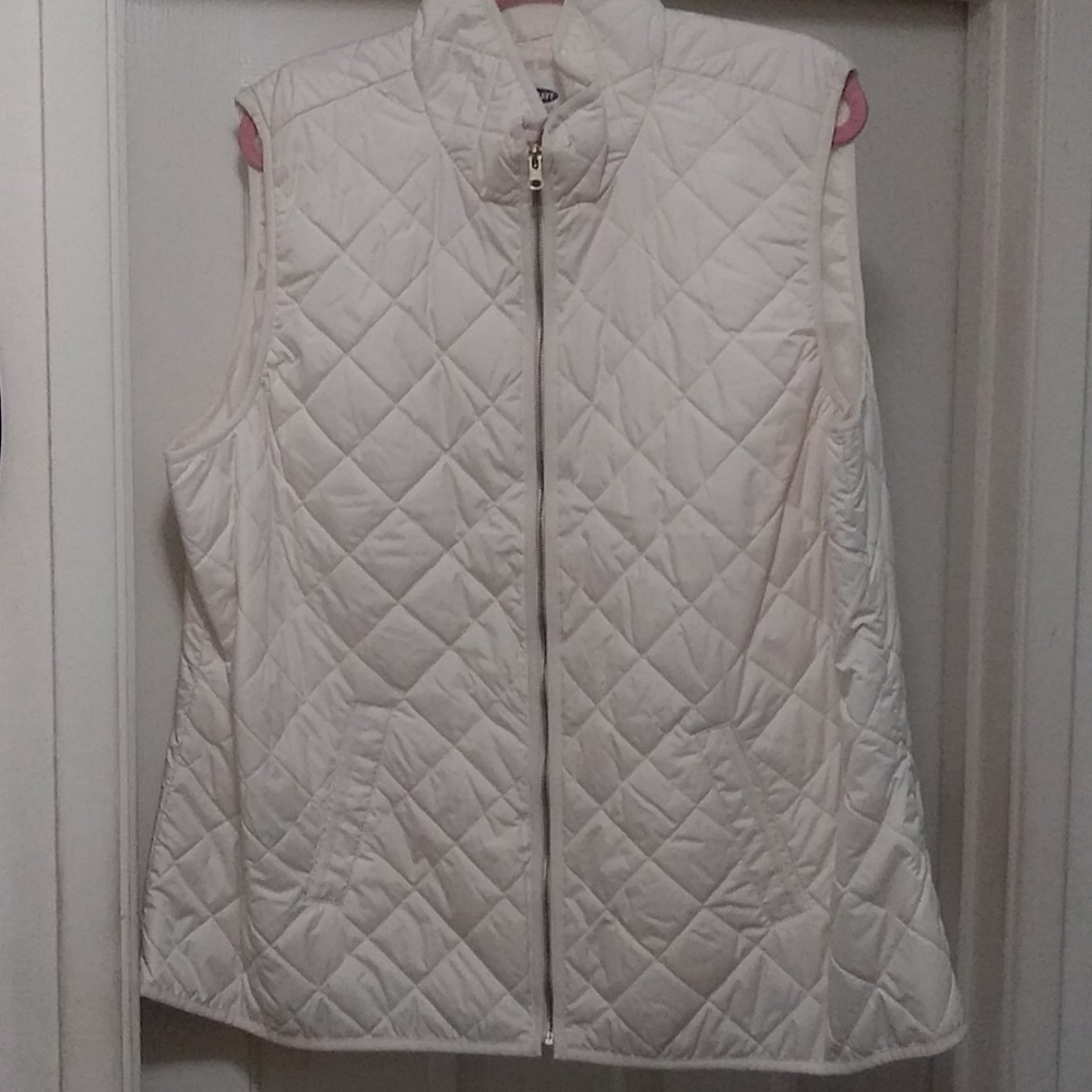 Vest - Picture 3 of 4